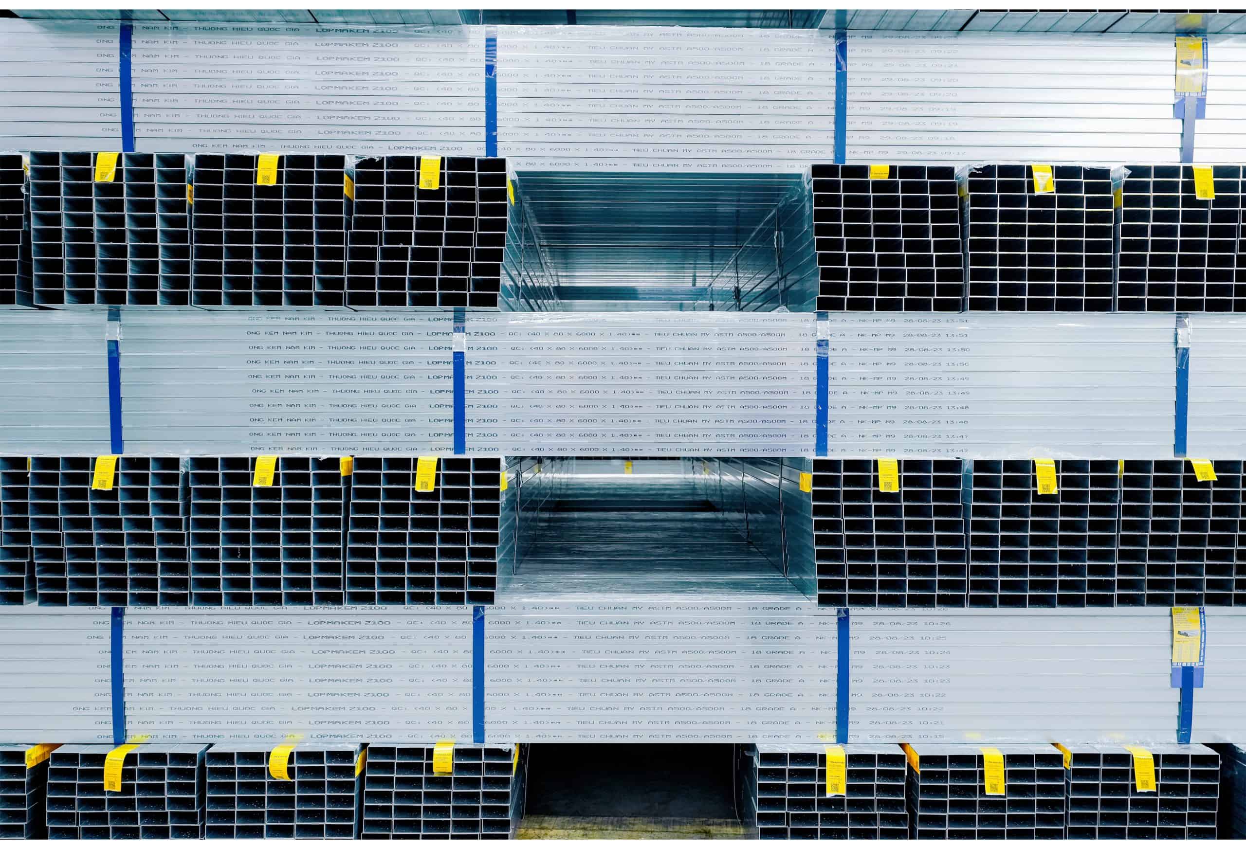 GALVANIZED STEEL PIPE: THE BEST SOLUTION FOR CONSTRUCTION AND ENGINEERING PROJECTS 2 Ống thép Nam Kim