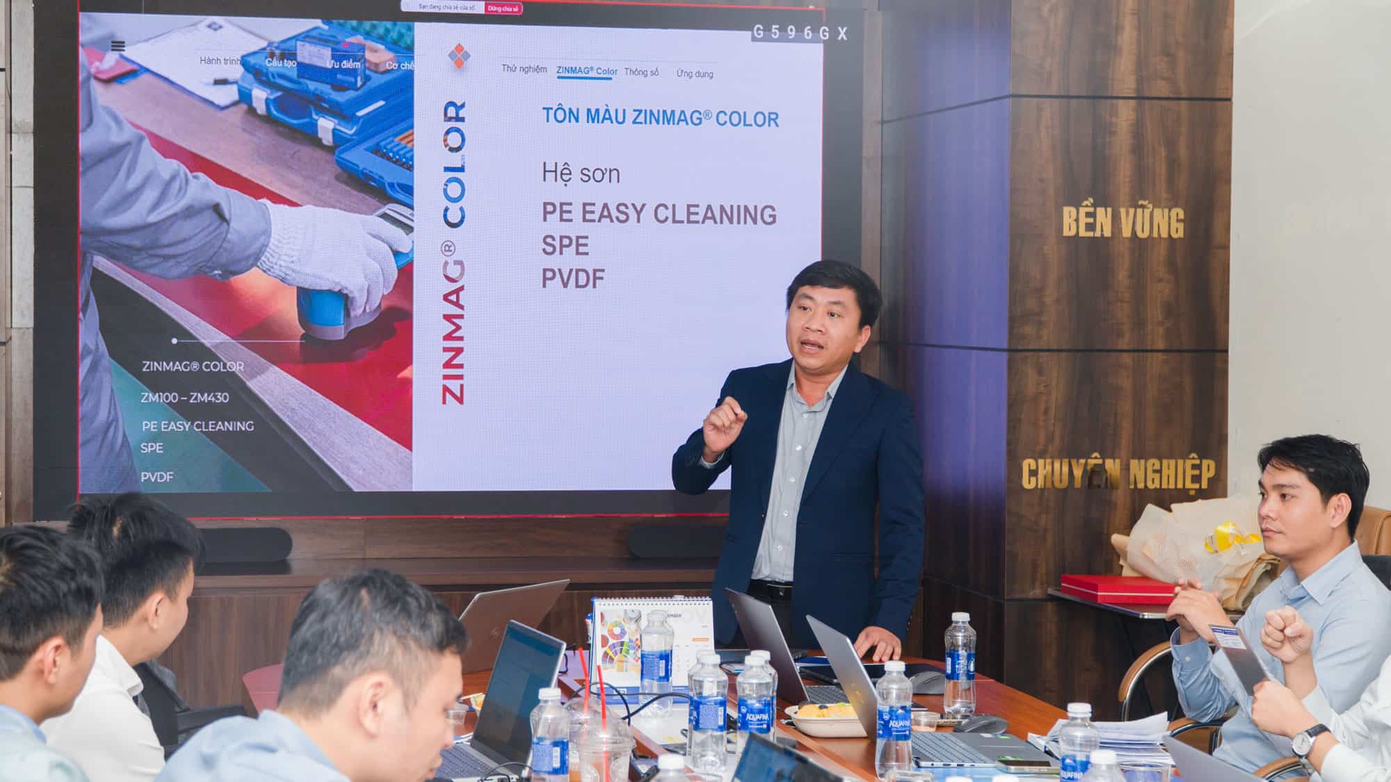 CHIA SẺ KIẾN THỨC ZINMAG® – GIẢI PHÁP THÉP MẠ CHỐNG ĂN MÒN CHO KẾT CẤU THÉP VÀ HỆ THỐNG TRANG TRẠI HIỆN ĐẠI 1 DSC01578